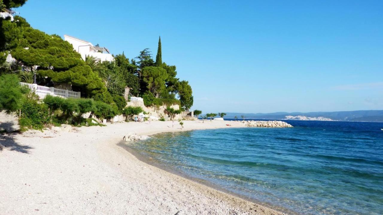 Beach Apartments Nemira Omiš Exteriör bild