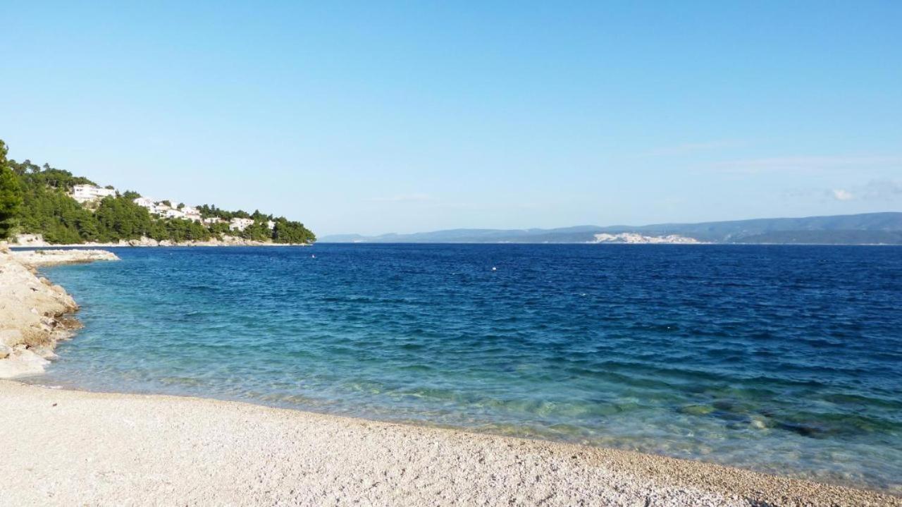 Beach Apartments Nemira Omiš Exteriör bild