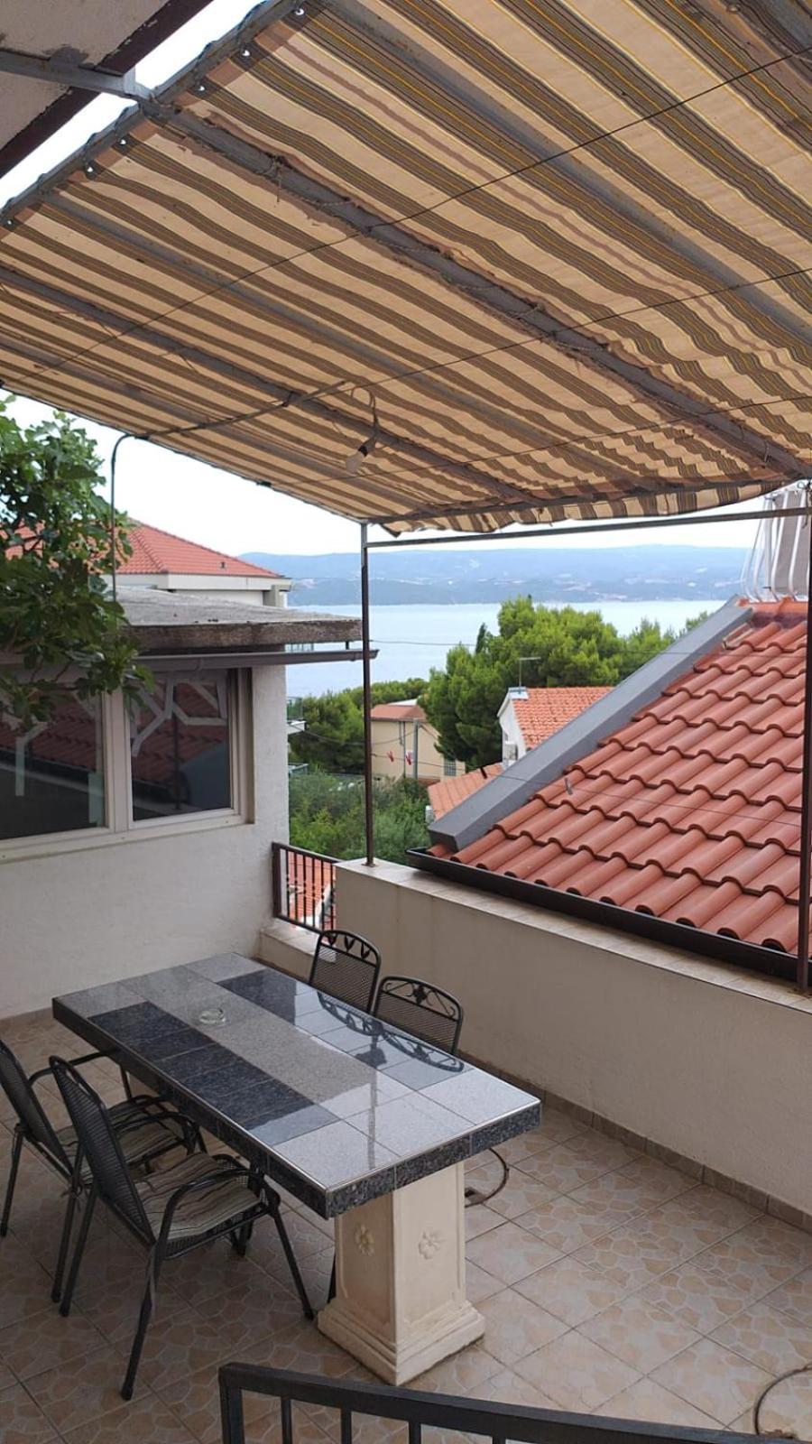 Beach Apartments Nemira Omiš Exteriör bild